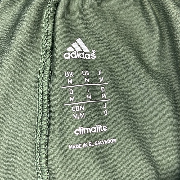 Adidas Shorts size M - Picture 4 of 5